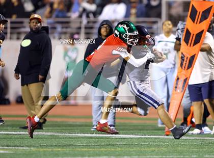 Thumbnail 1 in Inglewood vs. Leuzinger photogallery.