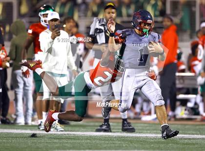Thumbnail 3 in Inglewood vs. Leuzinger photogallery.
