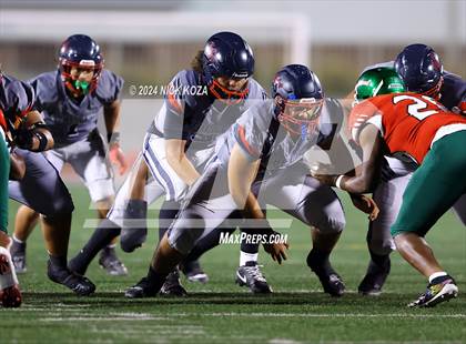 Thumbnail 2 in Inglewood vs. Leuzinger photogallery.