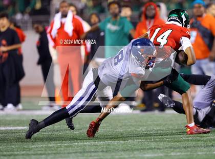 Thumbnail 2 in Inglewood vs. Leuzinger photogallery.