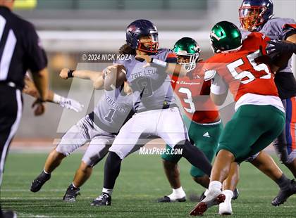 Thumbnail 1 in Inglewood vs. Leuzinger photogallery.