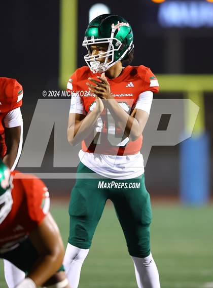 Thumbnail 3 in Inglewood vs. Leuzinger photogallery.