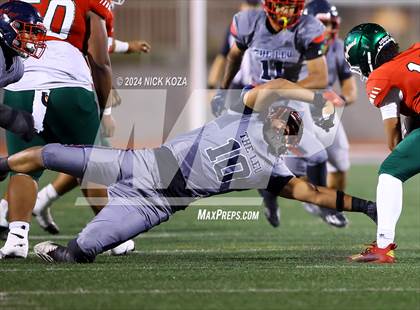 Thumbnail 2 in Inglewood vs. Leuzinger photogallery.