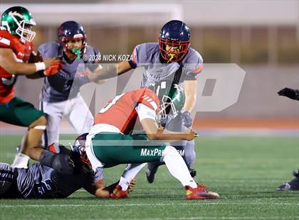 Thumbnail 1 in Inglewood vs. Leuzinger photogallery.