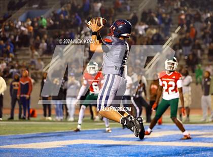 Thumbnail 3 in Inglewood vs. Leuzinger photogallery.