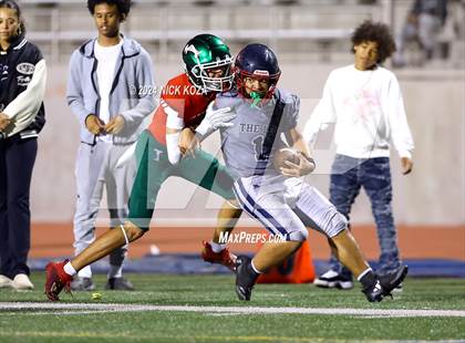 Thumbnail 1 in Inglewood vs. Leuzinger photogallery.