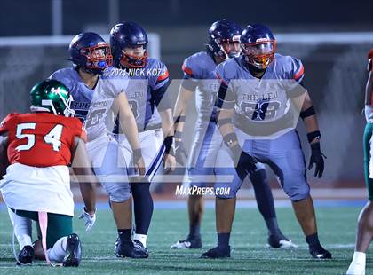 Thumbnail 3 in Inglewood vs. Leuzinger photogallery.