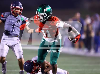 Thumbnail 1 in Inglewood vs. Leuzinger photogallery.