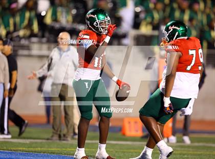 Thumbnail 3 in Inglewood vs. Leuzinger photogallery.