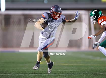 Thumbnail 2 in Inglewood vs. Leuzinger photogallery.