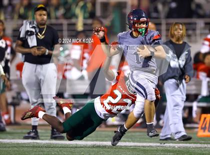 Thumbnail 1 in Inglewood vs. Leuzinger photogallery.