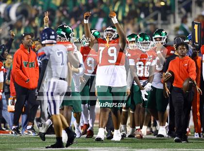 Thumbnail 3 in Inglewood vs. Leuzinger photogallery.