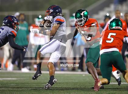 Thumbnail 2 in Inglewood vs. Leuzinger photogallery.