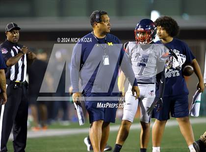 Thumbnail 2 in Inglewood vs. Leuzinger photogallery.