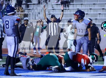 Thumbnail 1 in Inglewood vs. Leuzinger photogallery.
