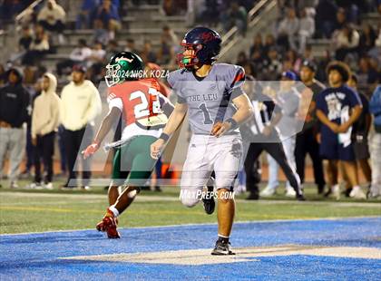 Thumbnail 2 in Inglewood vs. Leuzinger photogallery.