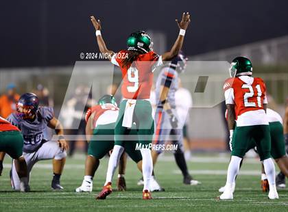Thumbnail 2 in Inglewood vs. Leuzinger photogallery.