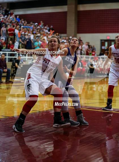 Thumbnail 1 in Pottsboro vs. Mt. Vernon photogallery.