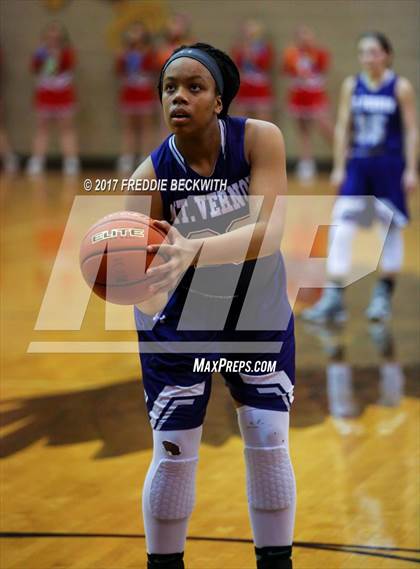 Thumbnail 3 in Pottsboro vs. Mt. Vernon photogallery.