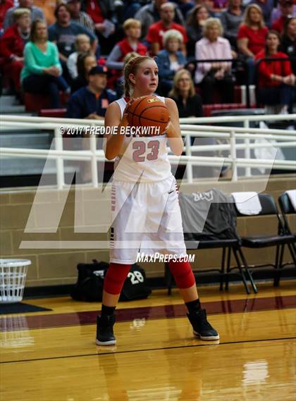 Thumbnail 3 in Pottsboro vs. Mt. Vernon photogallery.
