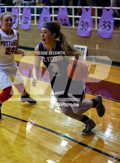 Thumbnail 1 in Pottsboro vs. Mt. Vernon photogallery.