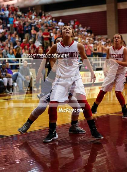 Thumbnail 2 in Pottsboro vs. Mt. Vernon photogallery.