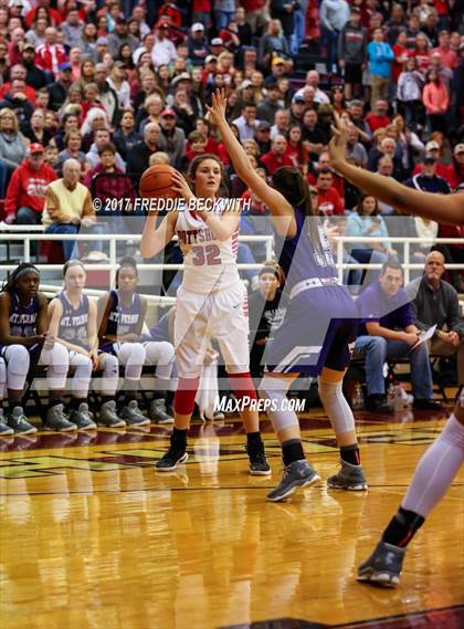 Thumbnail 1 in Pottsboro vs. Mt. Vernon photogallery.