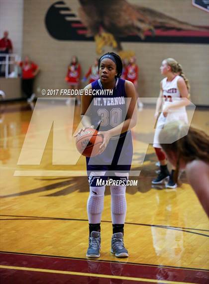 Thumbnail 1 in Pottsboro vs. Mt. Vernon photogallery.