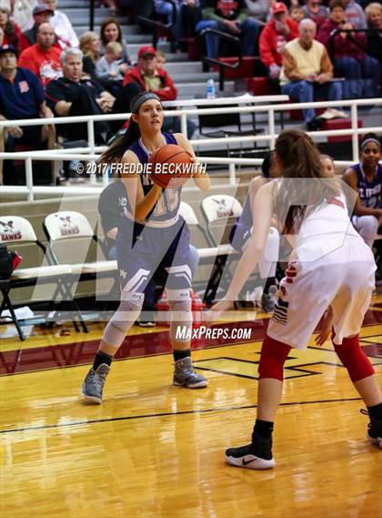 Thumbnail 3 in Pottsboro vs. Mt. Vernon photogallery.