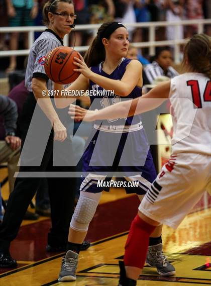 Thumbnail 3 in Pottsboro vs. Mt. Vernon photogallery.