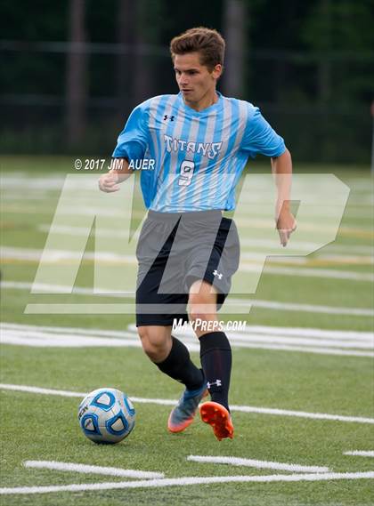Thumbnail 3 in Cosby @ Kellam (VHSL 6A Final)  photogallery.