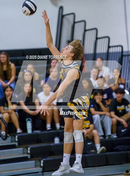 Thumbnail 3 in Orange Lutheran @ Foothill photogallery.
