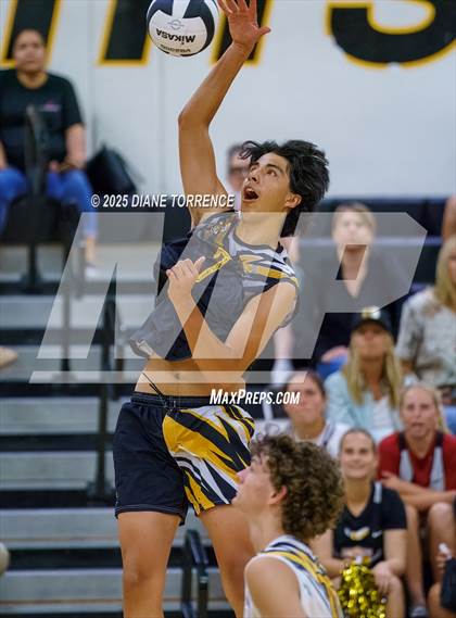 Thumbnail 1 in Orange Lutheran @ Foothill photogallery.