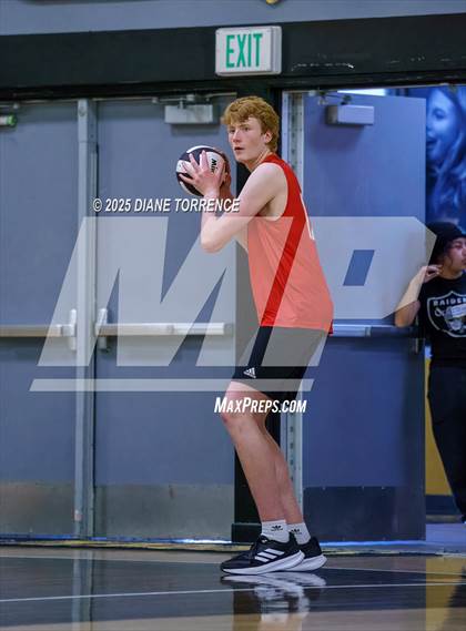 Thumbnail 2 in Orange Lutheran @ Foothill photogallery.