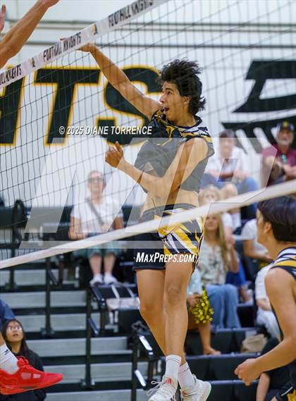 Thumbnail 2 in Orange Lutheran @ Foothill photogallery.