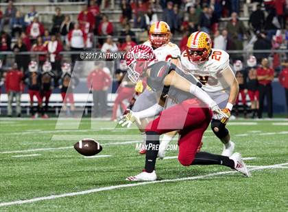 Thumbnail 2 in Orange Lutheran vs. Mission Viejo (CIF SS D1 Playoff) photogallery.