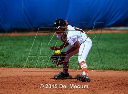 Thumbnail 1 in West Nassau vs. Lake Wales photogallery.