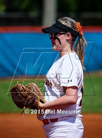 Thumbnail 3 in West Nassau vs. Lake Wales photogallery.