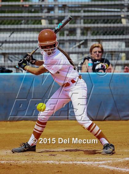 Thumbnail 1 in West Nassau vs. Lake Wales photogallery.