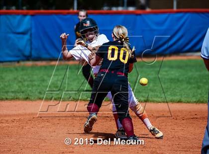Thumbnail 2 in West Nassau vs. Lake Wales photogallery.