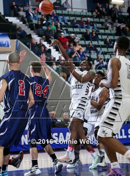 Thumbnail 1 in Middle Early College vs. AuSable Valley (NYSPHSAA Class C Semifinal) photogallery.