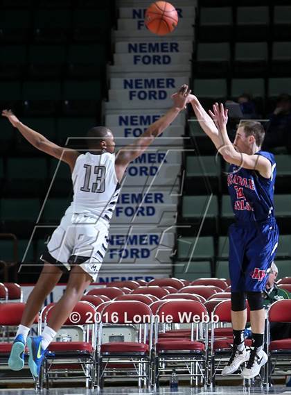 Thumbnail 1 in Middle Early College vs. AuSable Valley (NYSPHSAA Class C Semifinal) photogallery.