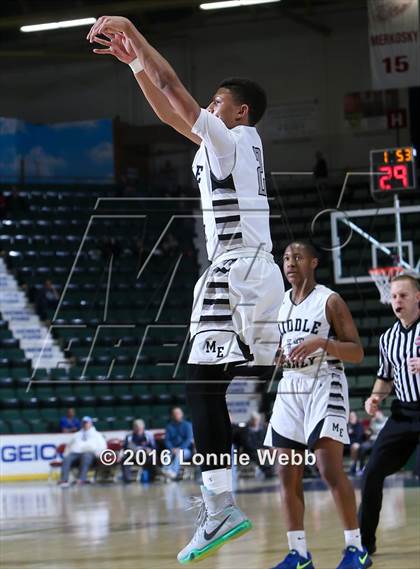 Thumbnail 1 in Middle Early College vs. AuSable Valley (NYSPHSAA Class C Semifinal) photogallery.