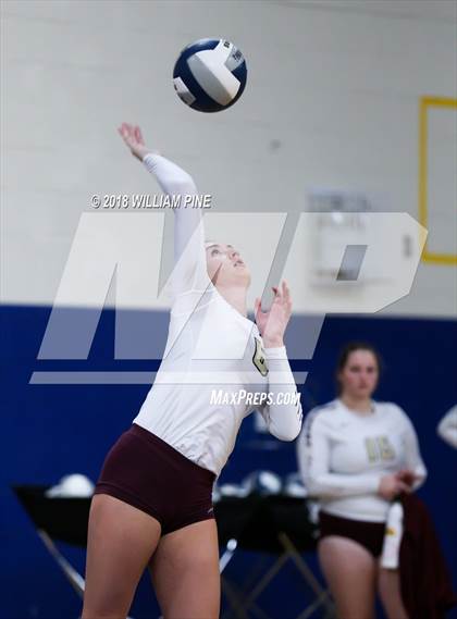 Thumbnail 3 in Pine Bush vs Kingston (Section 9 Class AA Final) photogallery.