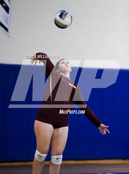 Thumbnail 3 in Pine Bush vs Kingston (Section 9 Class AA Final) photogallery.