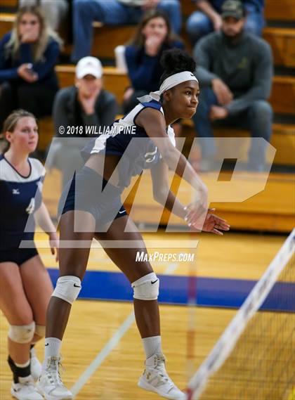 Thumbnail 3 in Pine Bush vs Kingston (Section 9 Class AA Final) photogallery.