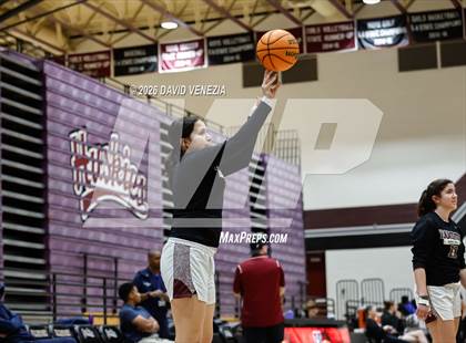 Thumbnail 2 in JV: Perry @ Hamilton photogallery.