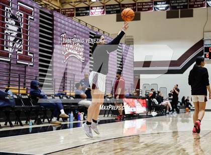 Thumbnail 1 in JV: Perry @ Hamilton photogallery.