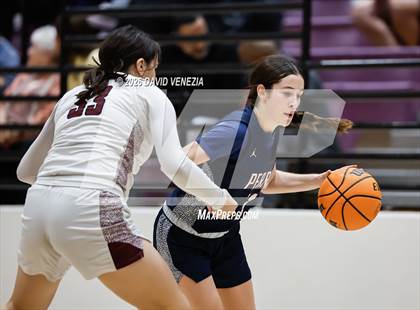 Thumbnail 2 in JV: Perry @ Hamilton photogallery.