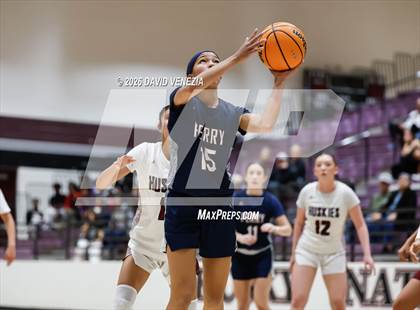 Thumbnail 2 in JV: Perry @ Hamilton photogallery.